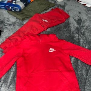 Red Nike set